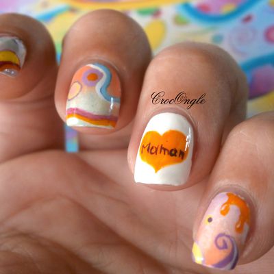 Nail art Fête des Mères