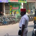 La circulation à Puducherry 200.000 bicyclettes,