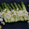 Asperges blanches, mayonnaise et crabe