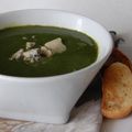 Potage aux épinards et au bleu