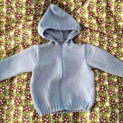 Dans la collection des gilets, je demande... le gilet Bergère de France en Bergereine tricoté pour Tommy en 4 ans