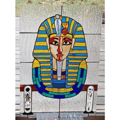 Vitrail pharaonique !