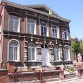 Ouvrir une antenne administrative...