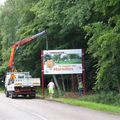 SUR LA ROUTE DU MAROILLES, CES PANNEAUX QUI FLEURENT BON LA CAMPAGNE …