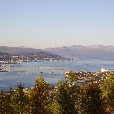C'est bientôt Pâques : faisons le pont...