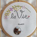 "La Vie est Belle" / 1