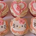 CUPCAKES HELLO KITTY