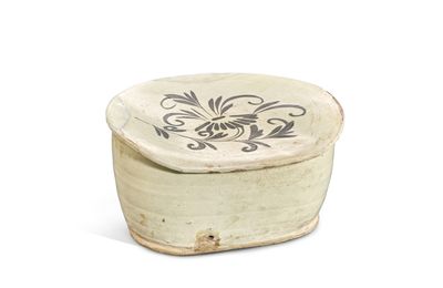A Shanxi painted 'floral' pillow, Jin dynasty