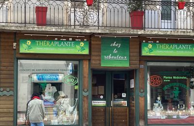 chez le rebouteux Le Puy-en-Velay Haute-Loire plantes médicinales