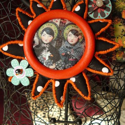 nouveaux colliers en tissu et image transfert !!!!! 38 euros frais de port compris !!!!!!