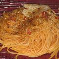 Spaghettis à la sauce tomate cerise/sésame.