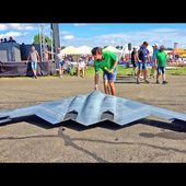 MUST SEE! HUGE B-2 STEALTH BOMBER RC TURBINE JET MODEL FLIGHT DEMONSTRATION