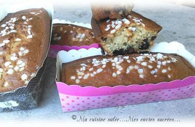 CAKE AU FROMAGE BLANC & GRIOTTES - PEPITES DE CHOCOLAT