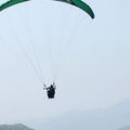 Dans les airs en parapente