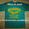 T Shirt Wilkesboro School-Sk8er Boi Clip (2002)