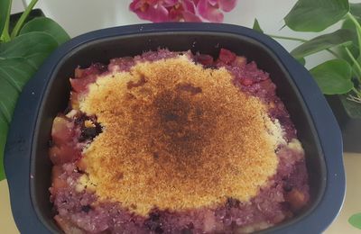 Crumble pommes fruits rouges au micro-ondes avec le Micro Pro Grill