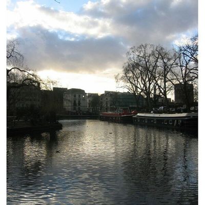 LONDON 160 / LITTLE WHAT ?