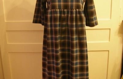 Une petite robe en lainage lisette pour l'automne !