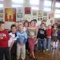 Les scolaires visitent l'exposition de peinture