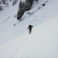 30/12/12 : Ski de rando : Pic de la Corne (2084m) voie normale, couloir nord de Brion (4.2 E2, 45° max)