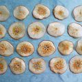 chips de poires crues et croustillantes au déshydrateur Sedona Combo Tribest (100% poires sans sucre ajouté)