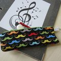 Des moustaches et des notes