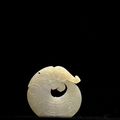 Jade dragon, Western Zhou dynasty (1046-771 BCE)