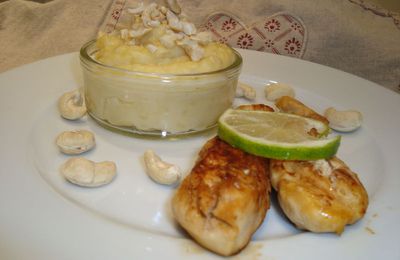 Blanc de poulet au citron vert et sa purée de pommes de terre aux noix de cajou