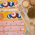 GAGNER AU JEUX DE HASARD ET AU LOTO