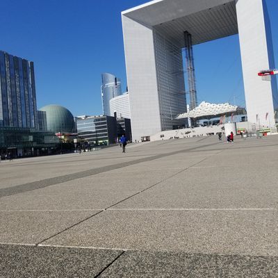 arche de la DEFENSE.  PARIS