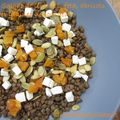 Salade de lentilles, feta, abricots et graines de courges