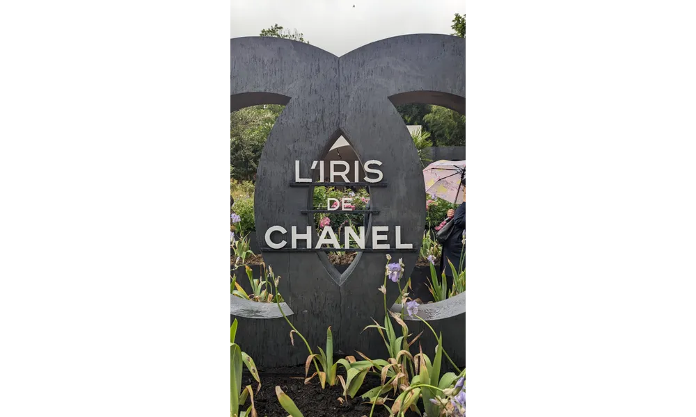 L'Iris de CHANEL au JARDINS JARDIN