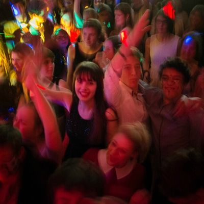 Le bal du lycée: De toutes les couleurs