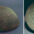 Bol hémisphérique en bronze. Iran, 10è - 11è siècle