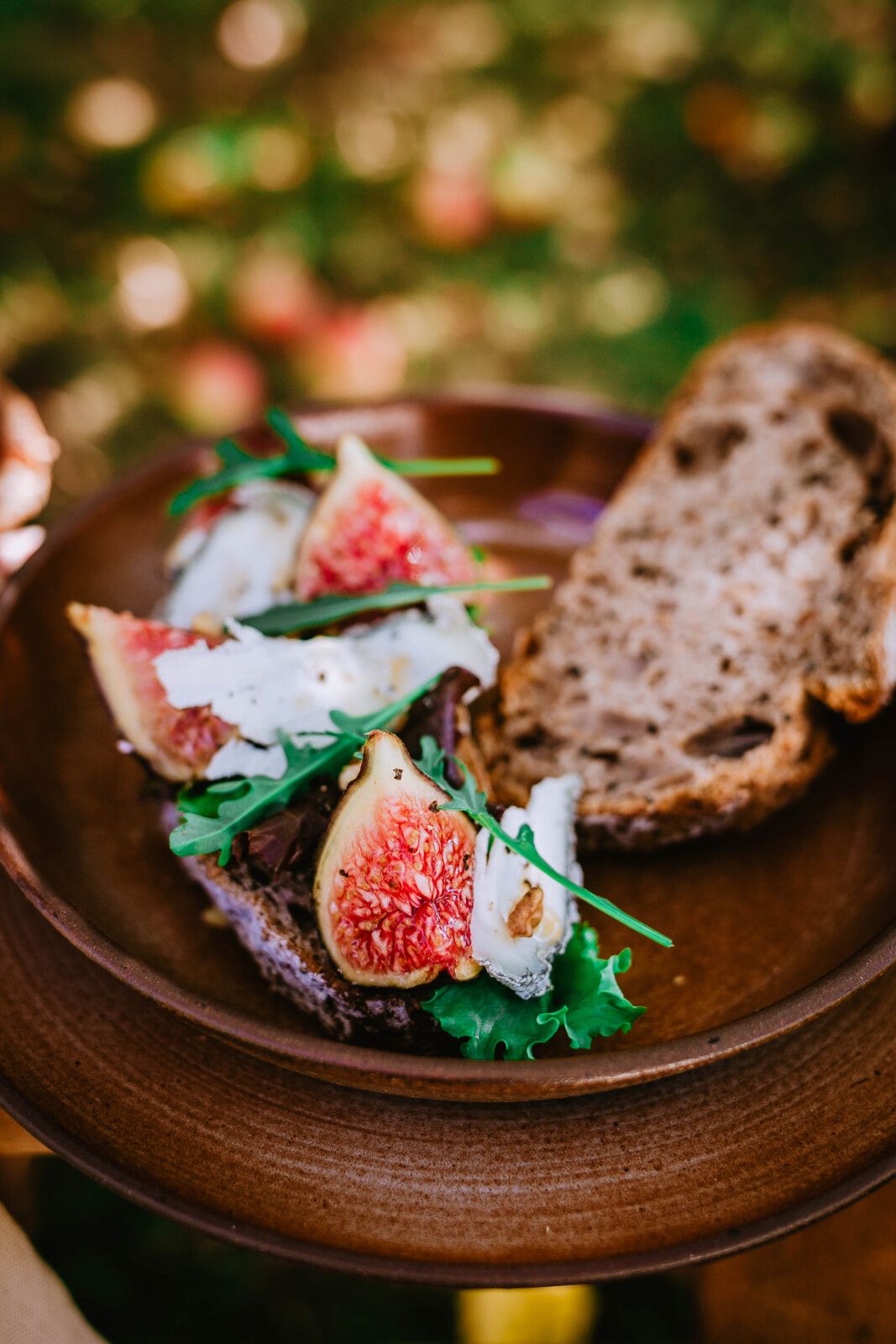 tartines, bruschetta, chèvre, miel, figues, recette automne, facile, rapide, nourrissant, express, roquette, noix