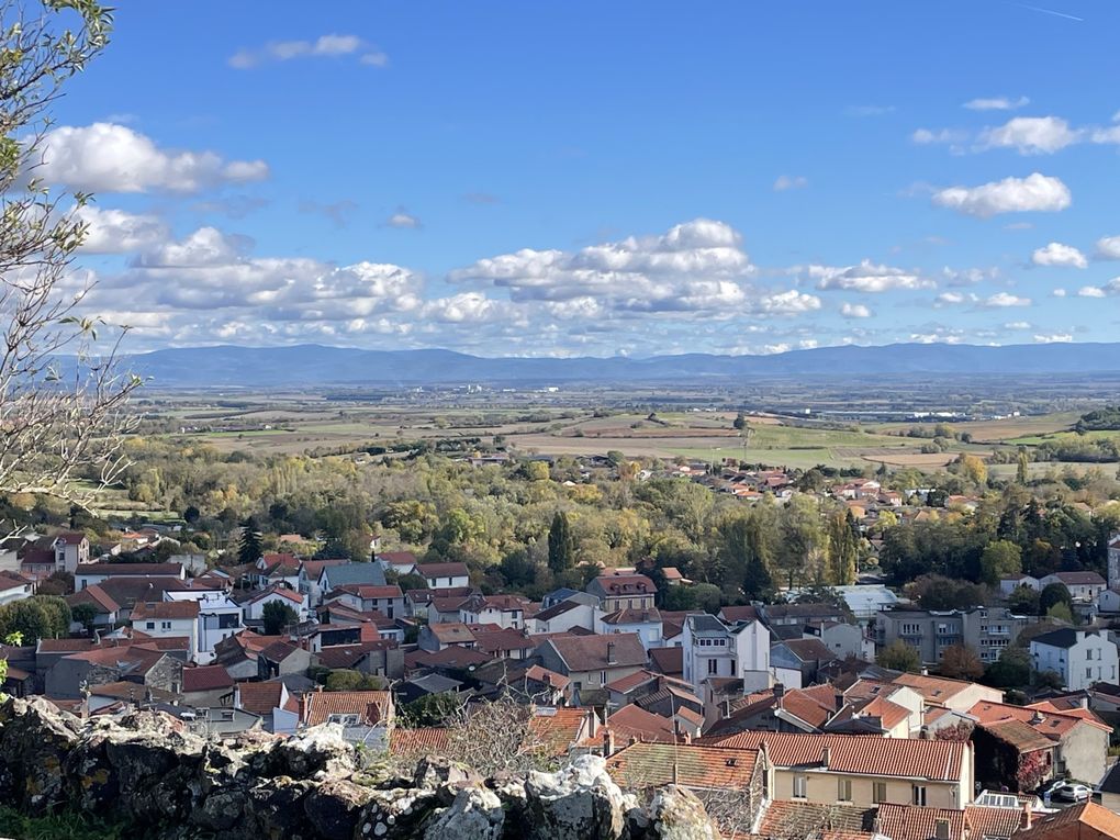 Jeudi 30 octobre 2025: Accès :  à pied depuis le centre-ville de Châtelguyon