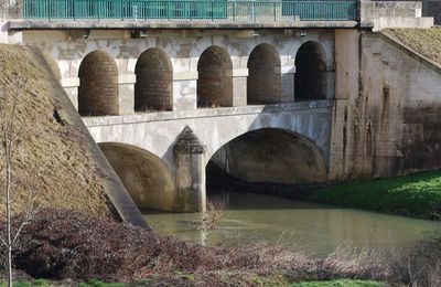 Pont/Bridge