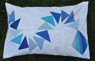 Patchwork de bleus: le cerf-volant