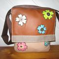 Sac besace marron/crème fleurs...