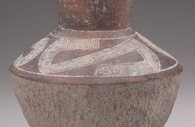 Ceremonial vessel, c. 1000-300 BCE. Thailand