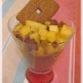 Verrine de mousse au chocolat, ananas poêlé aux speculos