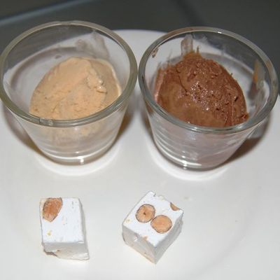 Une des meilleures Glaces que j'ai mangées: la Glace Caramel au Beurre Salé... Recette Hermé bien sûr!