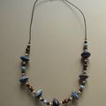 Collier fimo : tons bleu, beige, marron