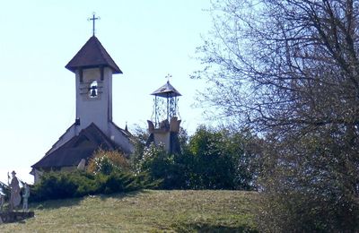 La butte St Romain et la chapelle de St Romain à Jongieux- Savoie