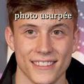 Loic Nottet -chanteur , usurpé