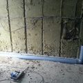installation du tuyau pvc 160 pour l'arrivée d'air de la cheminée