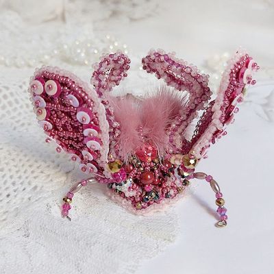 Broche Scarabée Peony Pink