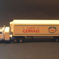 (Matchbox - K-31) Peterbilt Refrigerator Truck Glaces Gervais