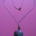 Collier pendentif pierre naturelle:agate ton vert et violet