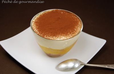 Tiramisu aux pêches et au Banyuls